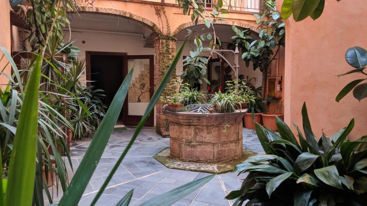 Casa Di Chiara Hostel Crotone Exterior photo