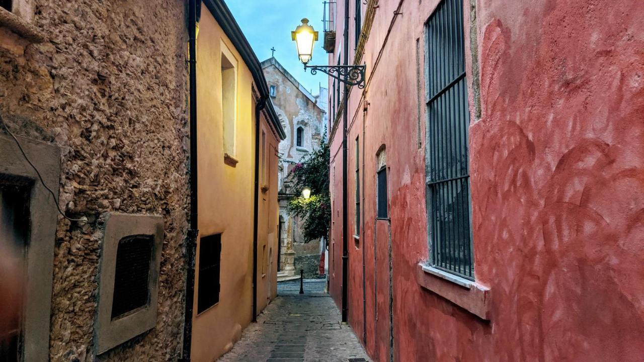 Casa Di Chiara Hostel Crotone Exterior photo