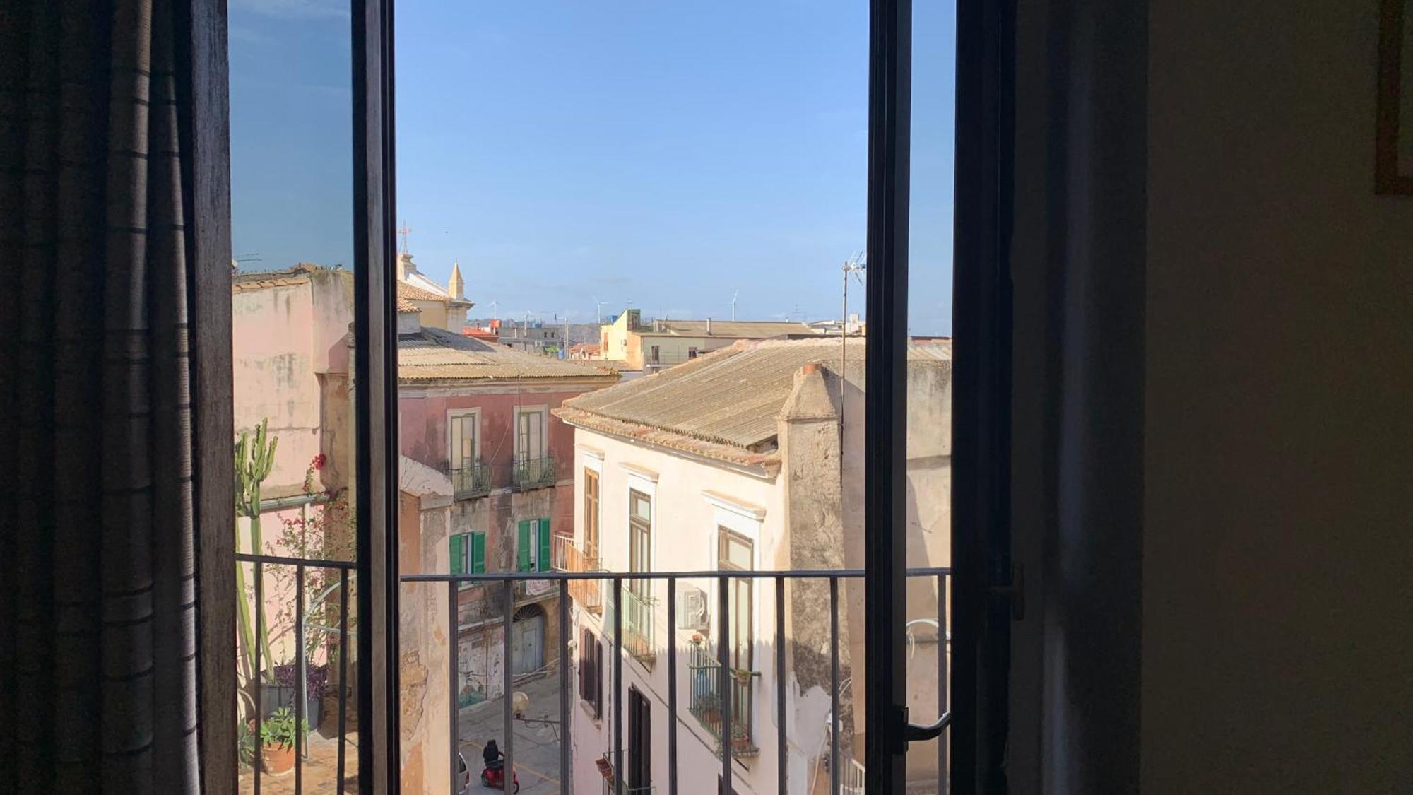 Casa Di Chiara Hostel Crotone Exterior photo