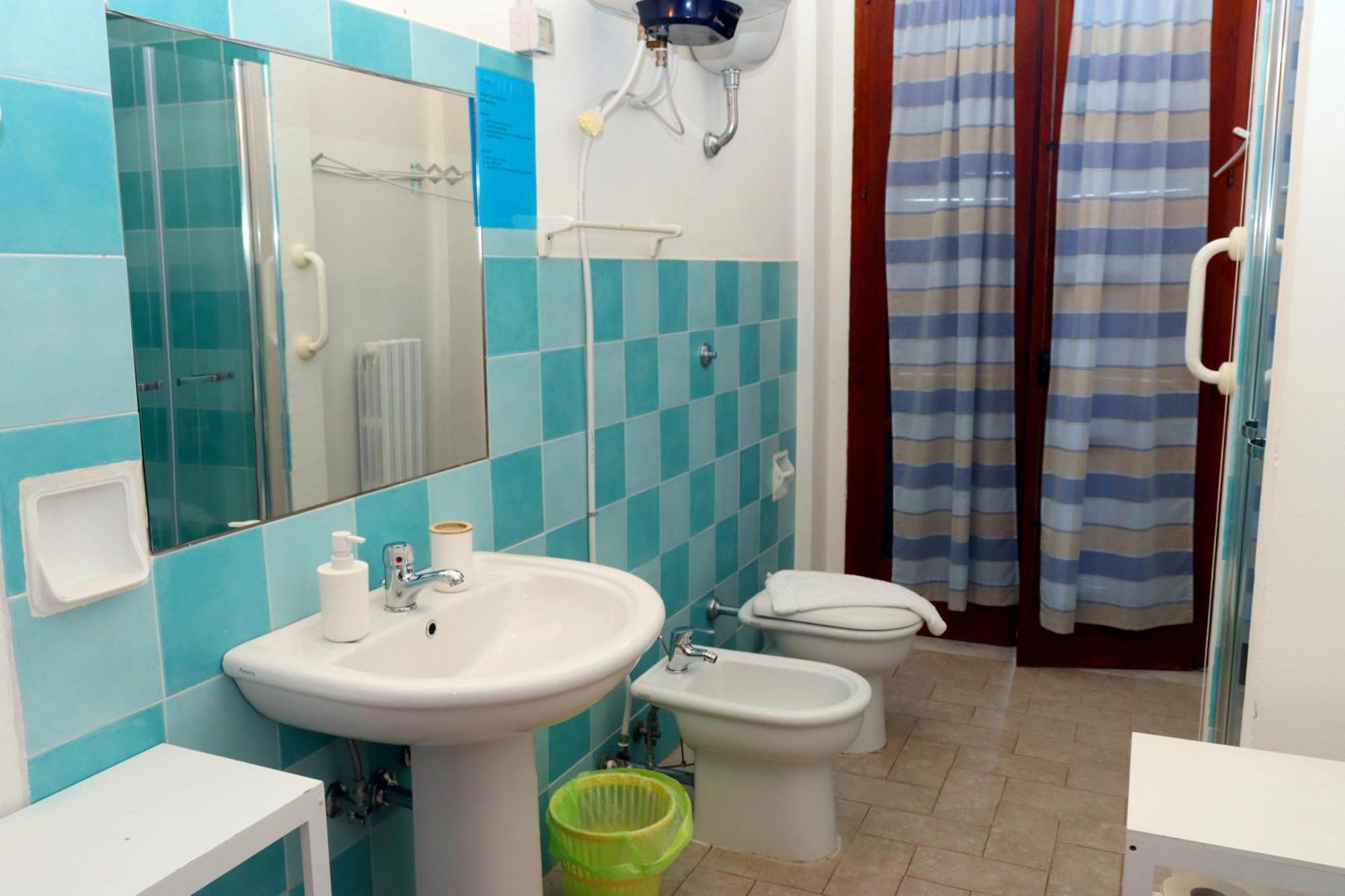 Casa Di Chiara Hostel Crotone Exterior photo
