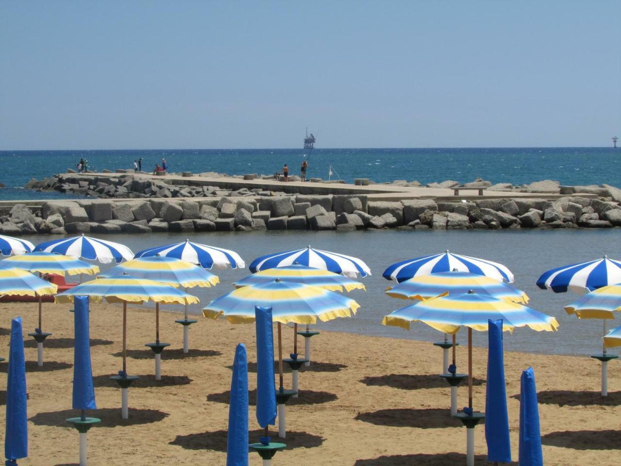 Casa Di Chiara Hostel Crotone Exterior photo